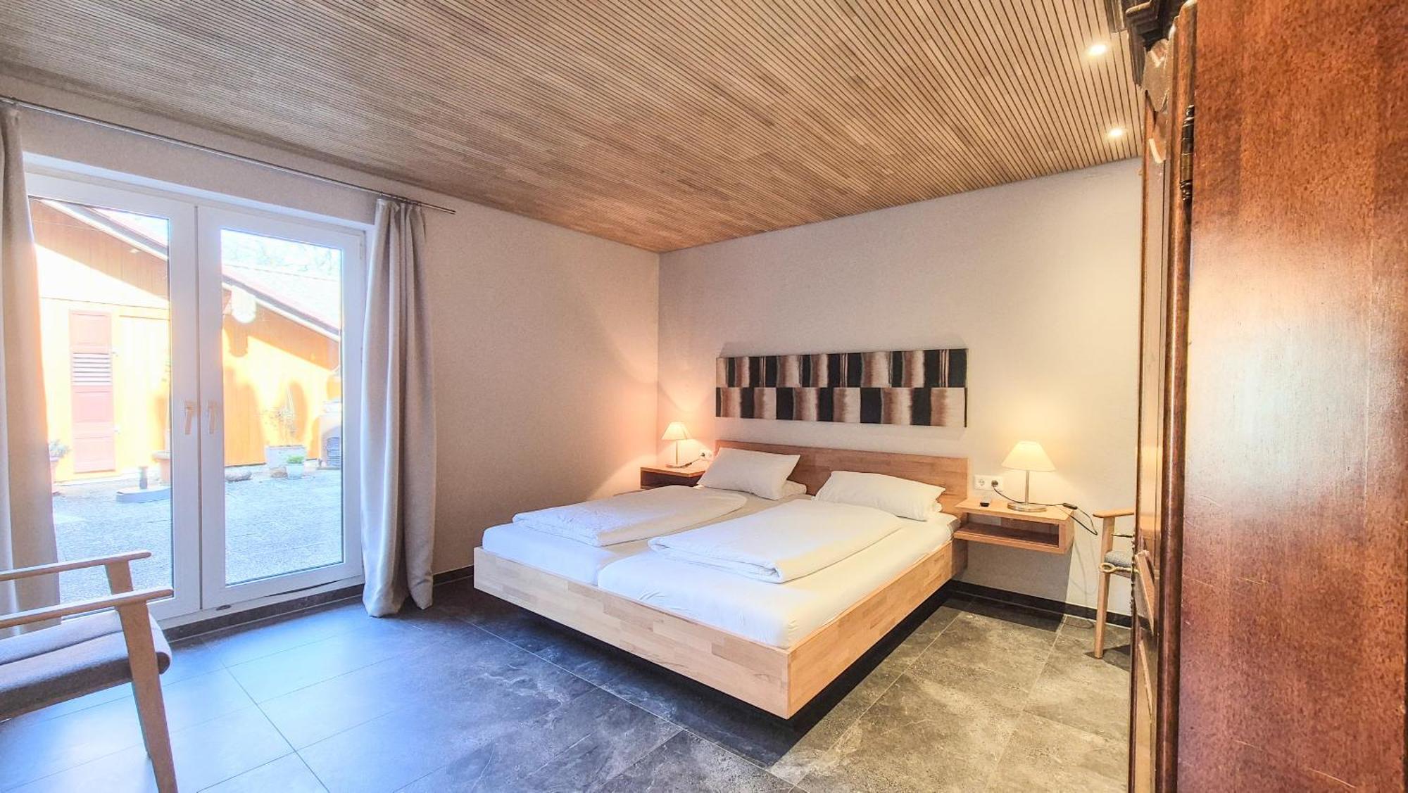 Hotel Gaestehaus Hornstein